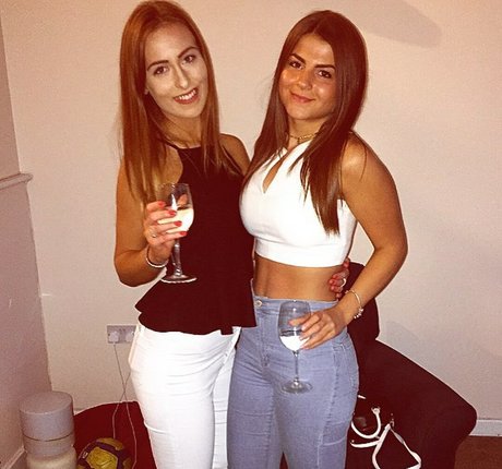 Lauren Fardon pics onlyfans