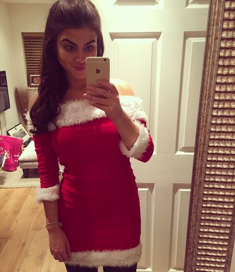 Lauren Fardon onlyfans leaks.