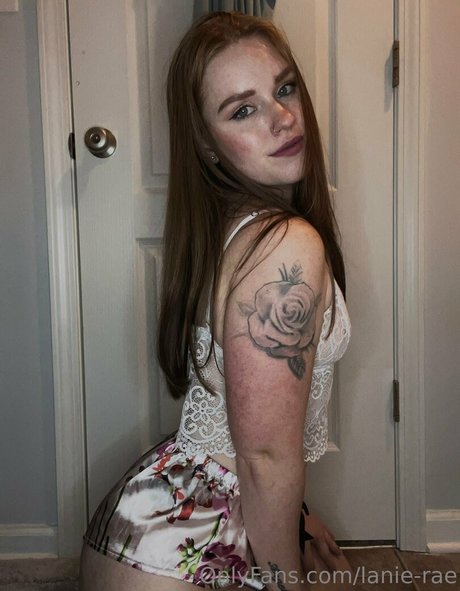 lanie rae onlyfans model