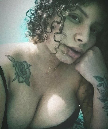 Ashley Alves nude onlyfans