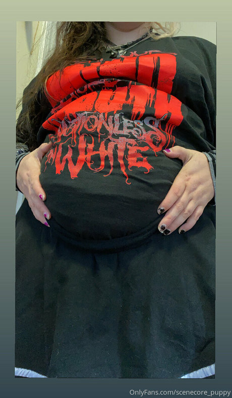 scenecore puppy onlyfans model photo