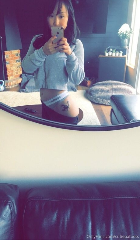 cutiepatoots onlyfans strip tease