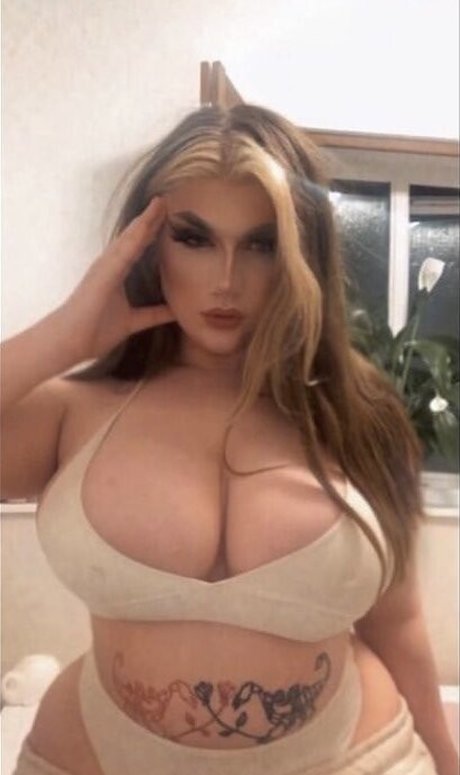 heys0phie onlyfans nudes leak