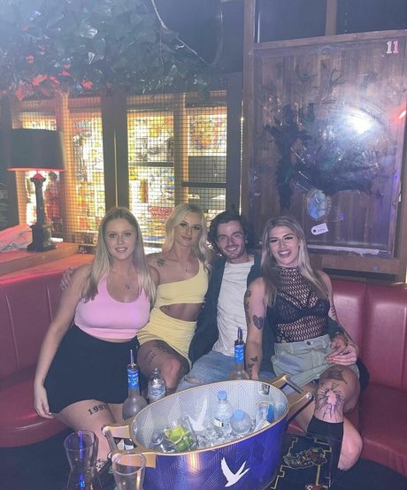 nerd princess onlyfans adult still