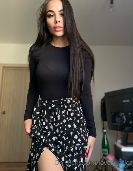 lovely erica only fans naked