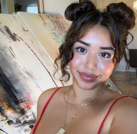 Sarai Fonseca onlyfans exposed