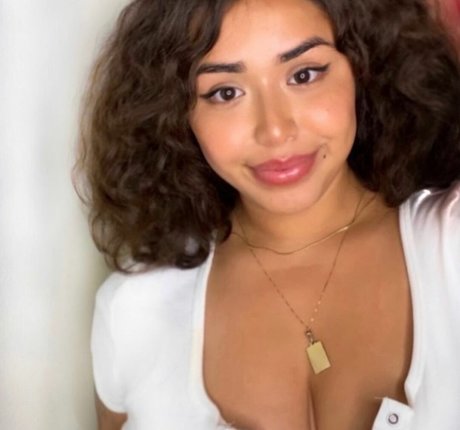 Sarai Fonseca onlyfans archives