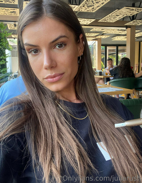 Julia Rush only fans leaks