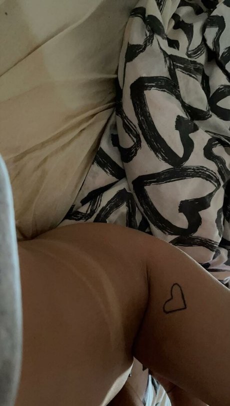 Luxuria onlyfans post