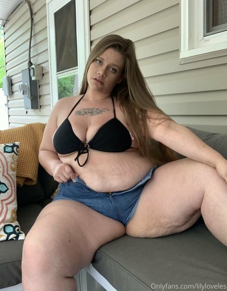 lilyloveles onlyfans uncensored