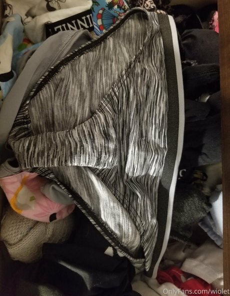 wiolet onlyfans content leaked