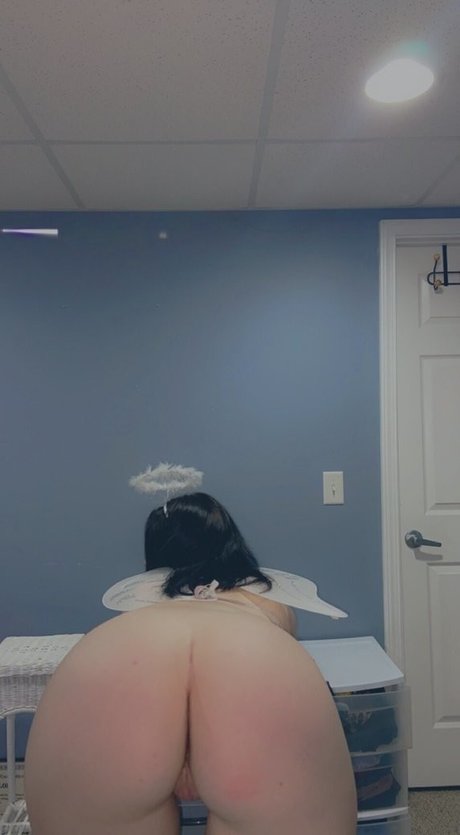 Coryn Channing onlyfans public photos