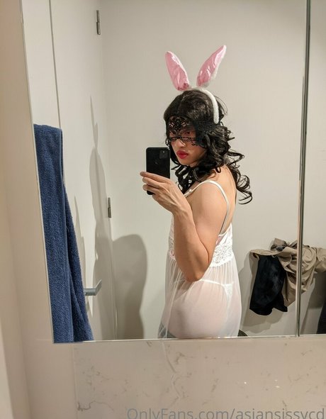 asiansissycd only fans leaks