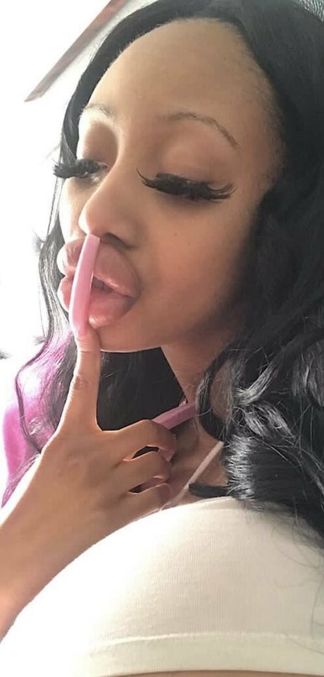 realrubysunset onlyfans pics