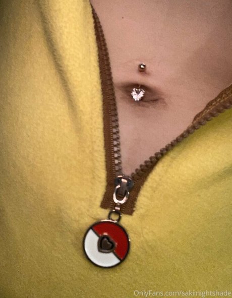 sakiinightshade onlyfans striptease