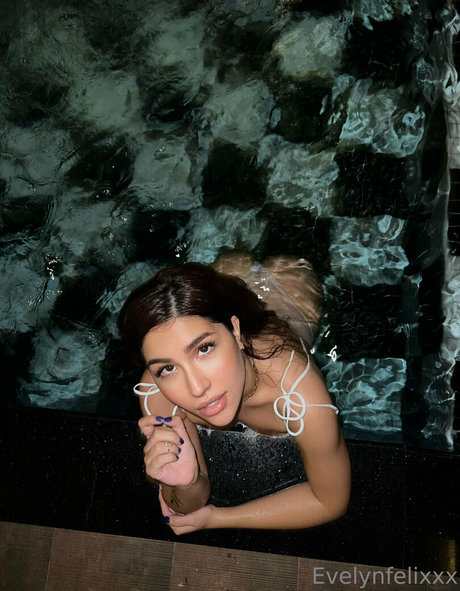 Evelyn Felix onlyfans leakes