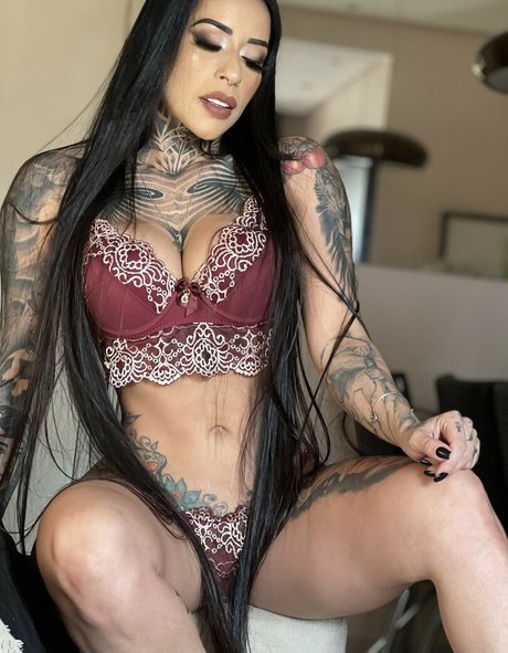 Mikaele Amaral onlyfans nude leak