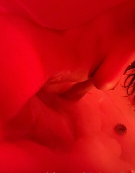 emz v3 onlyfans leak