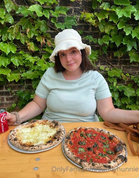 Sunnyhunnie only fans leaks porn