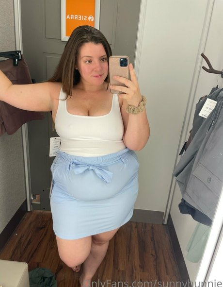 Sunnyhunnie onlyfans naked