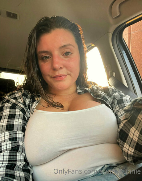 Sunnyhunnie onlyfans sex