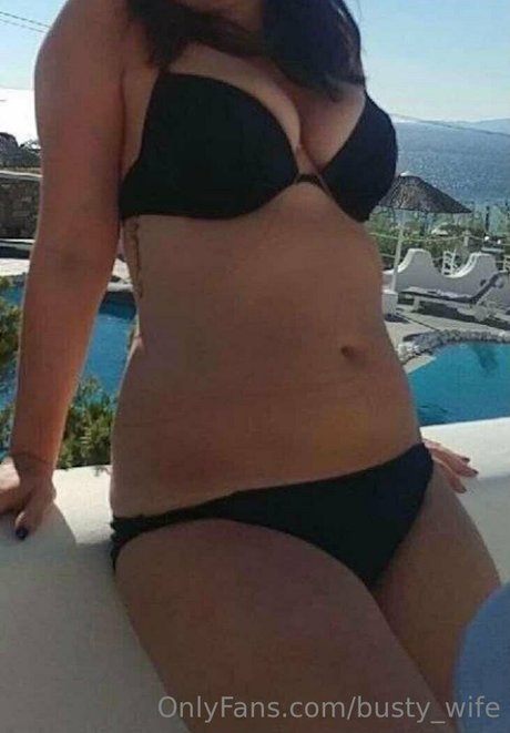 busty wife onlyfans nudes leak