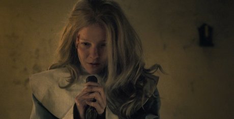 Morfydd Clark feet onlyfans