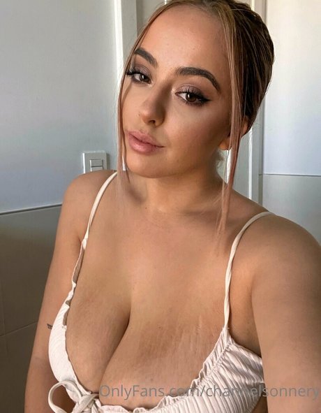 Channelsonnery onlyfans naked leaked