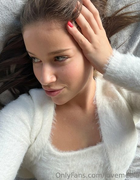 lovemeela nudes onlyfans leaked