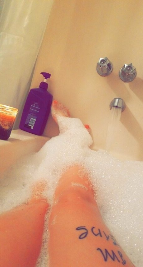 callmemrsgrey onlyfans explicit content