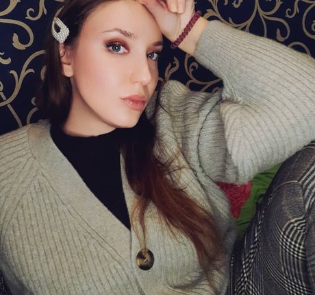 Lena Leyman ass onlyfans