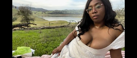 feysinclair421 only fans naked