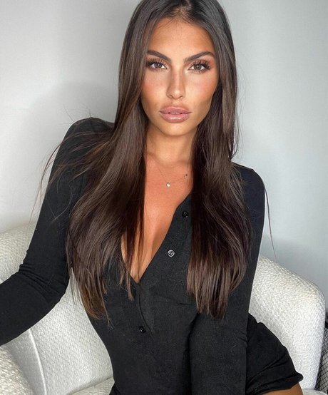 Natasha Nesci free onlyfans