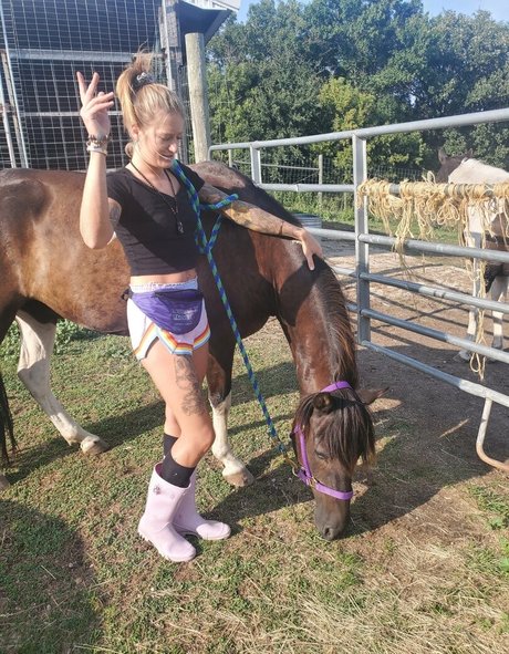 mikaylarainesfans onlyfans leaked pics