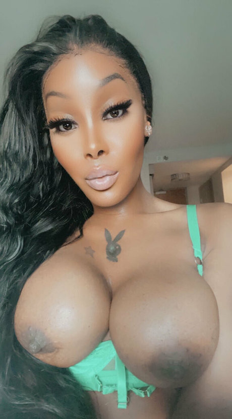 honeybanksxxx onlyfans hot