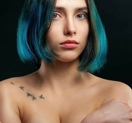 Masha Babko onlyfans content type