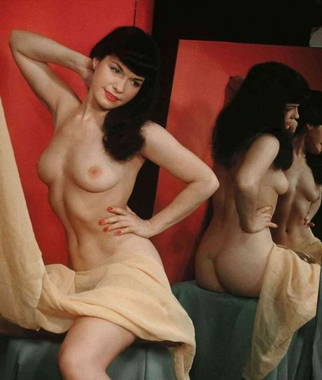 Bettie Page tits onlyfans