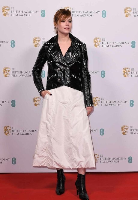 Jessie Buckley onlyfans nudes leaks