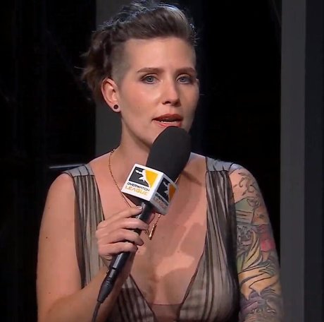 Soe Gwchwind strip onlyfans