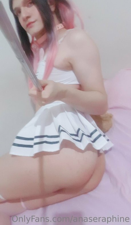anaseraphine onlyfans content