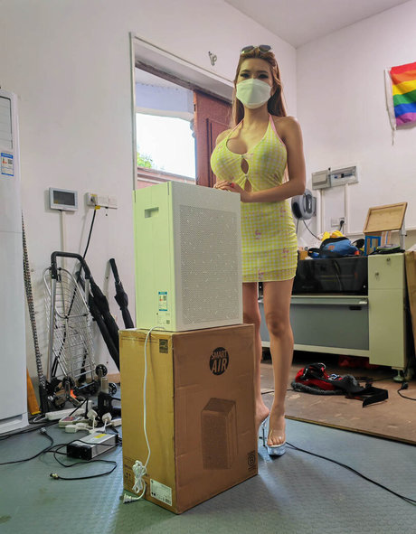 Naomi Wu porn onlyfans