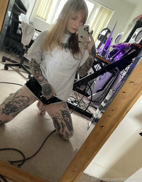 emilypiexo onlyfans leaj