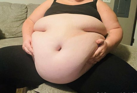 ella jo 28 strip onlyfans