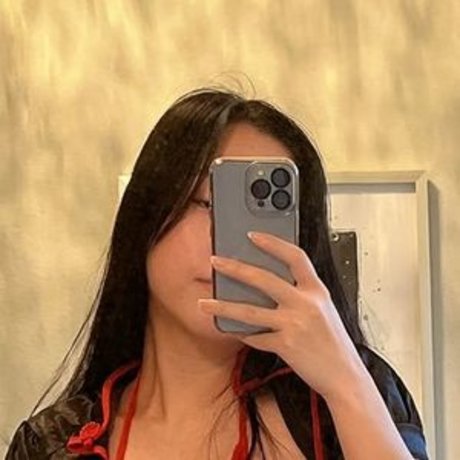 Yoonie onlyfans gratis