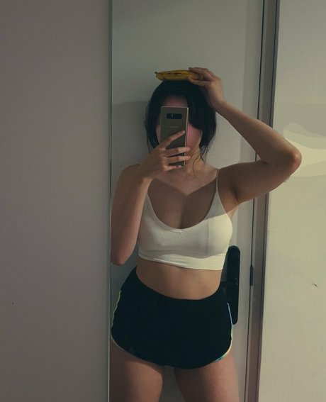 Yumi Kiwi Profile image