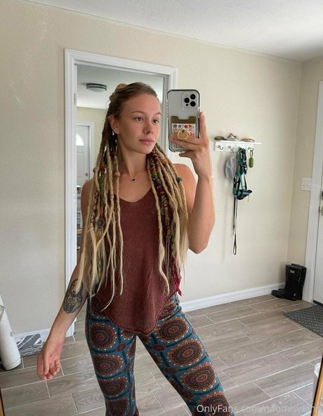 naomiswann onlyfans leak sex