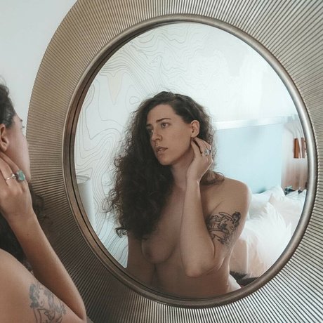 Nicole Quinn onlyfans leaks naked
