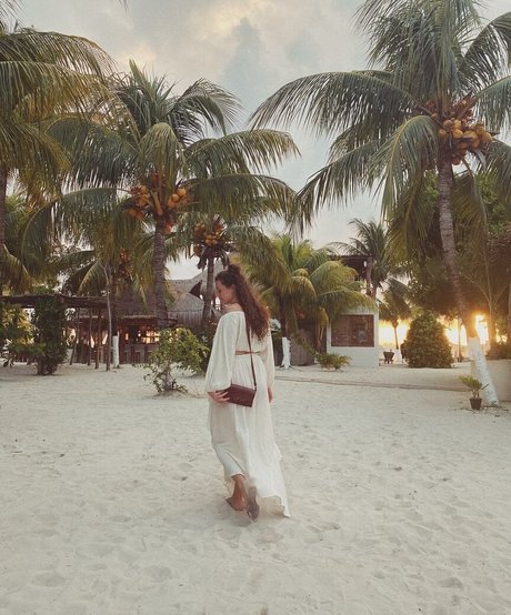 Nicole Quinn onlyfans model photos