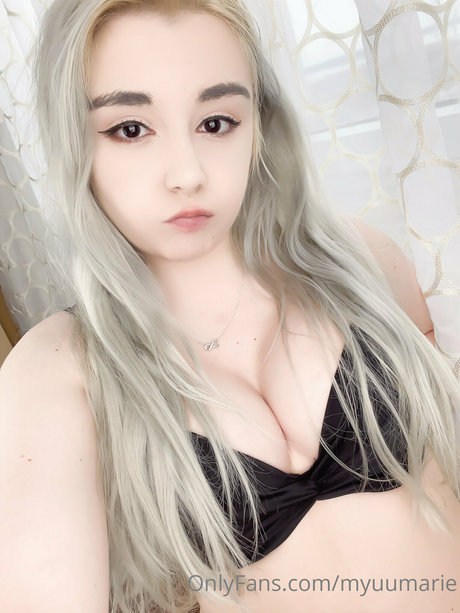 Myuumarie Profile image