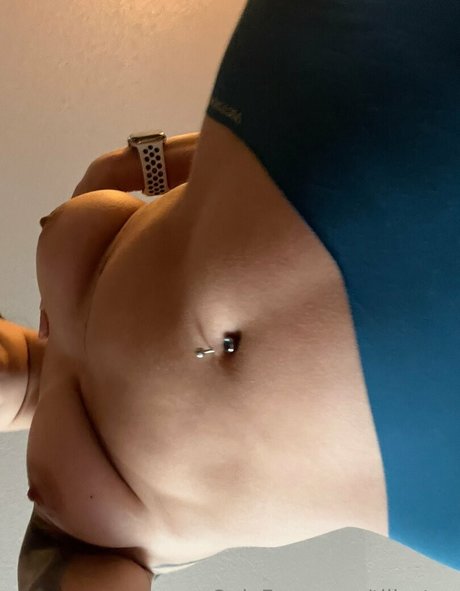 Tilly Toy onlyfans sextape